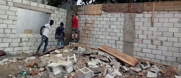 misfits-on-a-mission_0010_50863676_1247522042066188_6233546058299867136_n